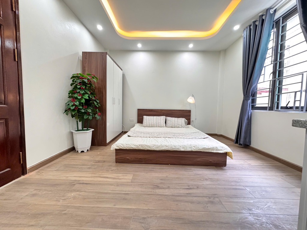 Bán Nhà Tân Triều -Triều Khúc 30m2, 6 tầng 3 ngủ đầy đủ công năng