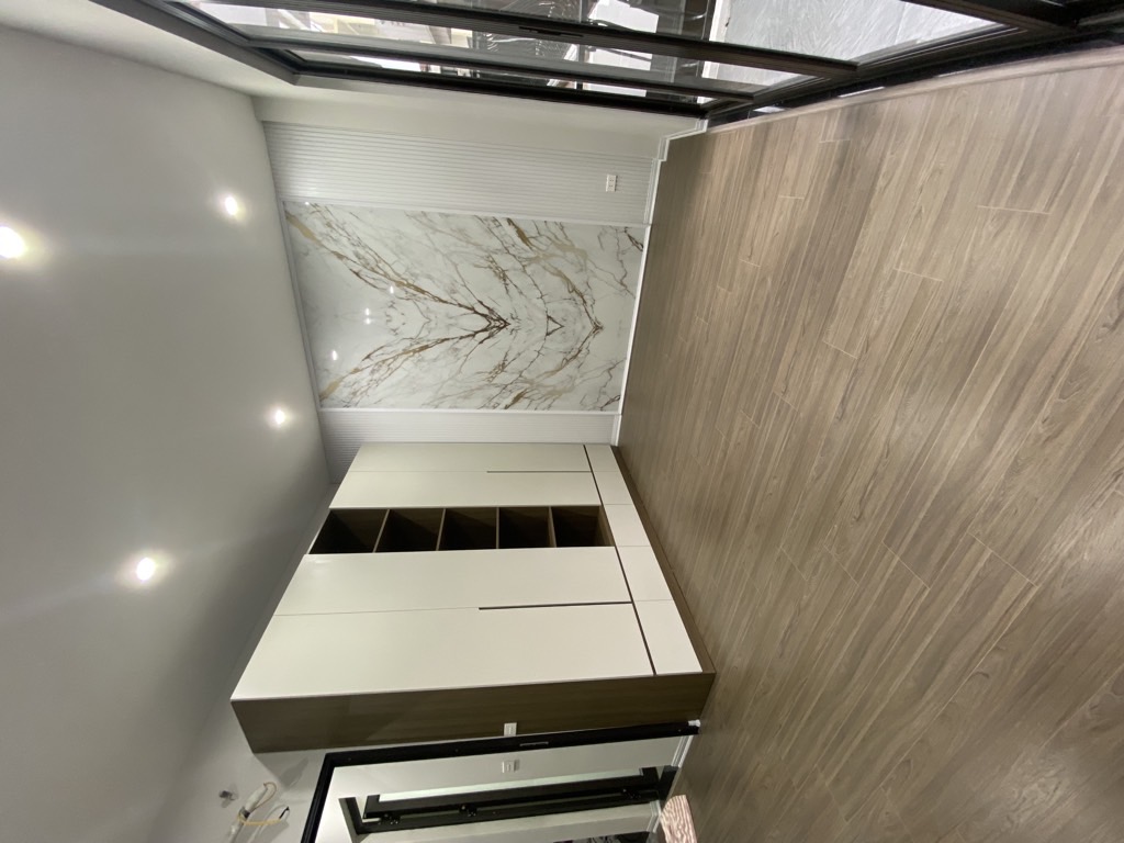 Bán nhà Thanh Xuâm 6 tầng thang máy 50m2 ô tô vào nhà 16.7 tỷ