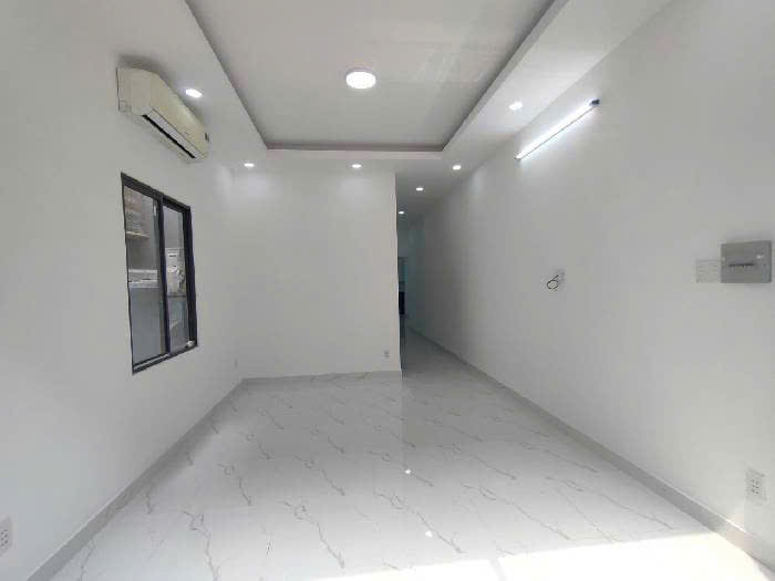 LINH TRUNG - NHÀ ĐẸP Ở NGAY  SIÊU RẺ 93M2 GIÁ CHỈ 5 TỶ