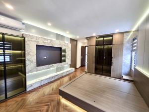 bán nhà giáp bát nhà đẹp ở luôn dân chí cao