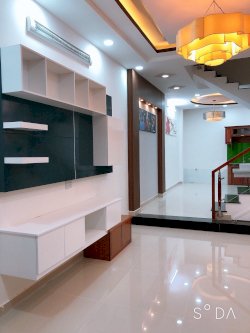 Bán nhà siêu đẹp chuẩn châu âu HXH Quang Trung, tặng nội thất,giá siêu đẹp