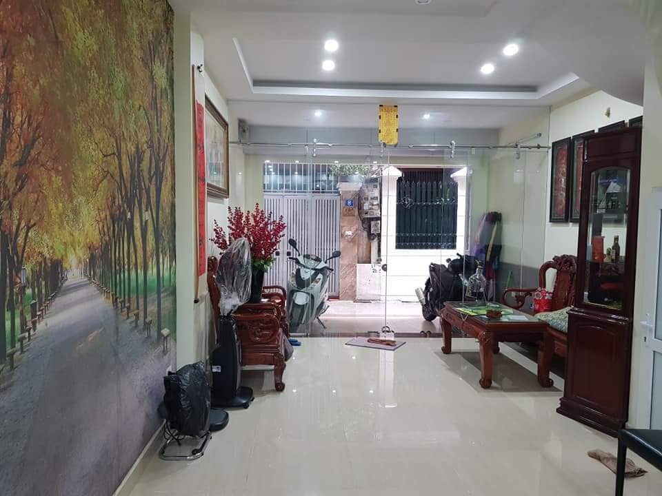 Nhà Thanh Xuân(Nguyễn Lân)cực đẹp 5T, ở sướng, dân trí cao 66m 6.6 tỷ