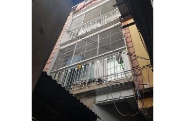 Bán gấp nhà 5 tầng ngõ Mai Hương, bạch Mai, Hai Bà Trưng, giá 2.6 tỷ Lh 0338206666