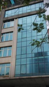 Đầu tư thông minh, tòa nhà 7 tầng Phương Mai, Thang máy, 170m, cho thuê 100tr/tháng.