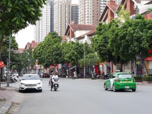 Bán biệt thự làng Việt Kiều Châu Âu 250m2 giá 25.8 tỷ